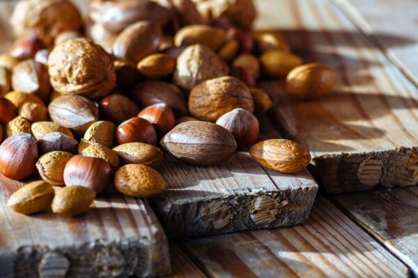 nuts, vitamins, healthy-8442168.jpg